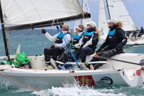 Equipage féminin sur une Eliot